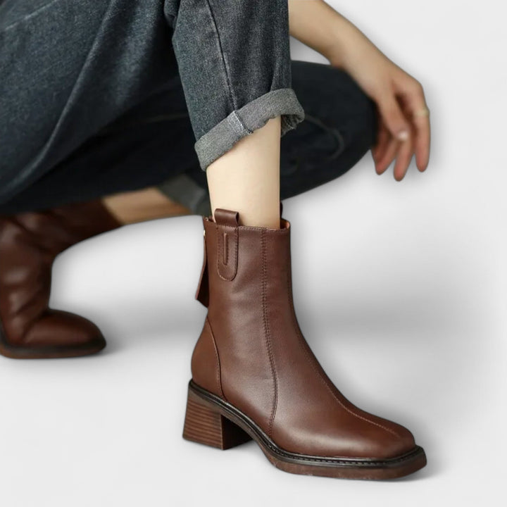 Lara - Women's Rubber and Leather Boots