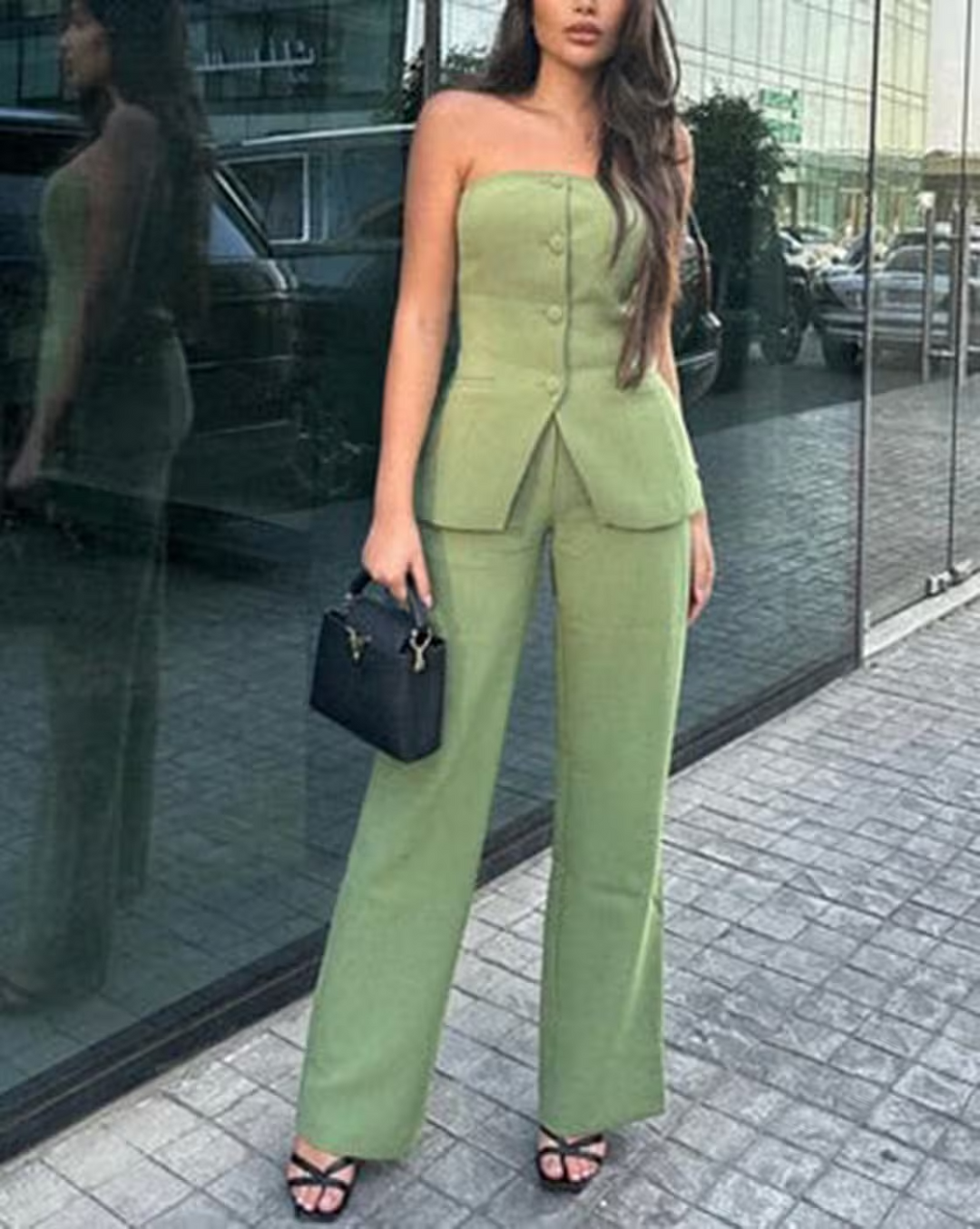 Hannah | Sleeveless two-piece set with buttons