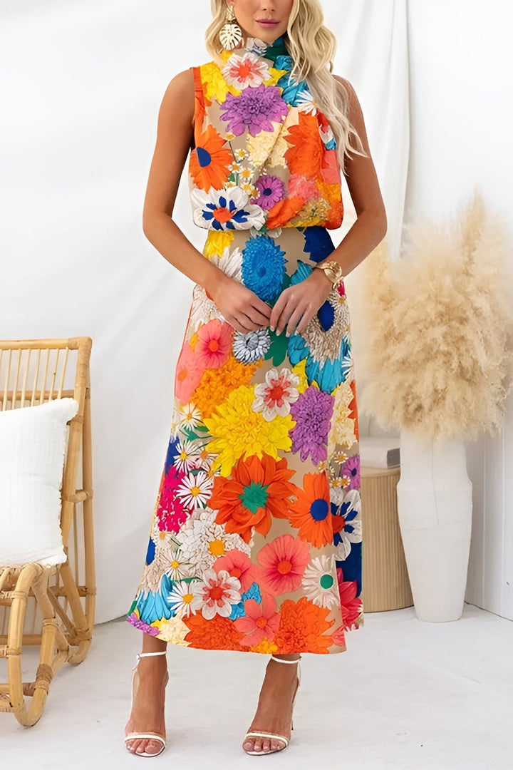 Nele | Sleeveless maxi dress with knotted waist and floral print