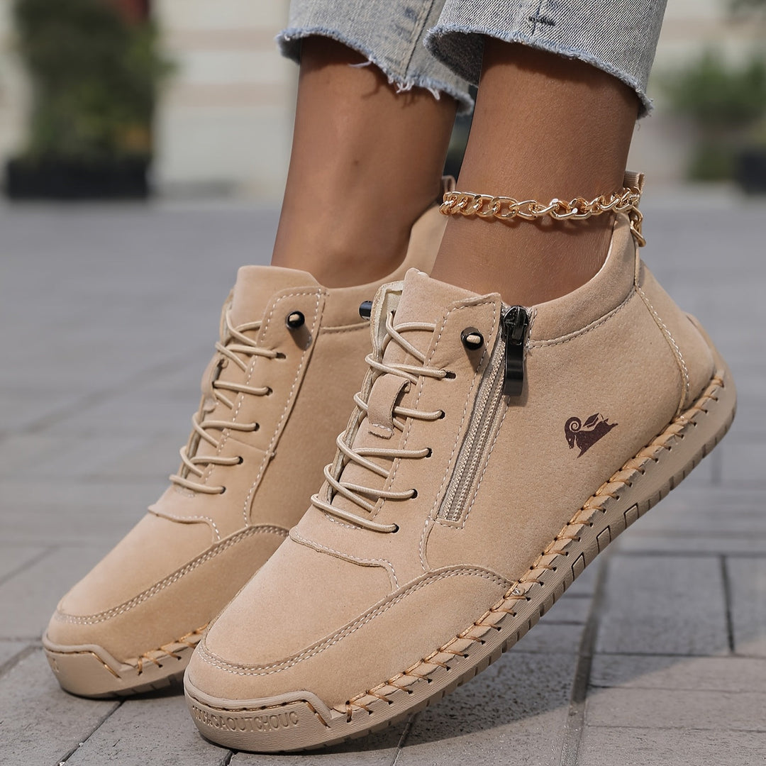 Sally – shoes with therapeutic comfort