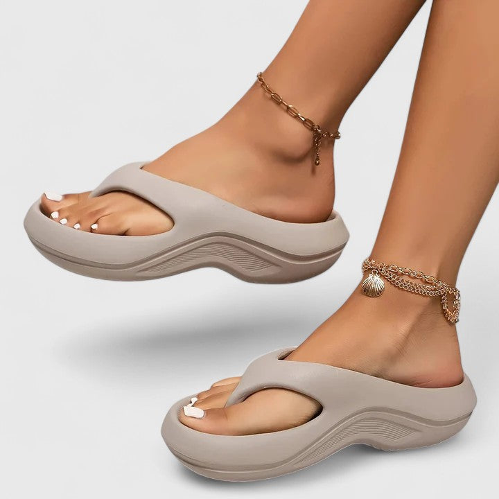 Matilda | Lightweight slip-on sandals