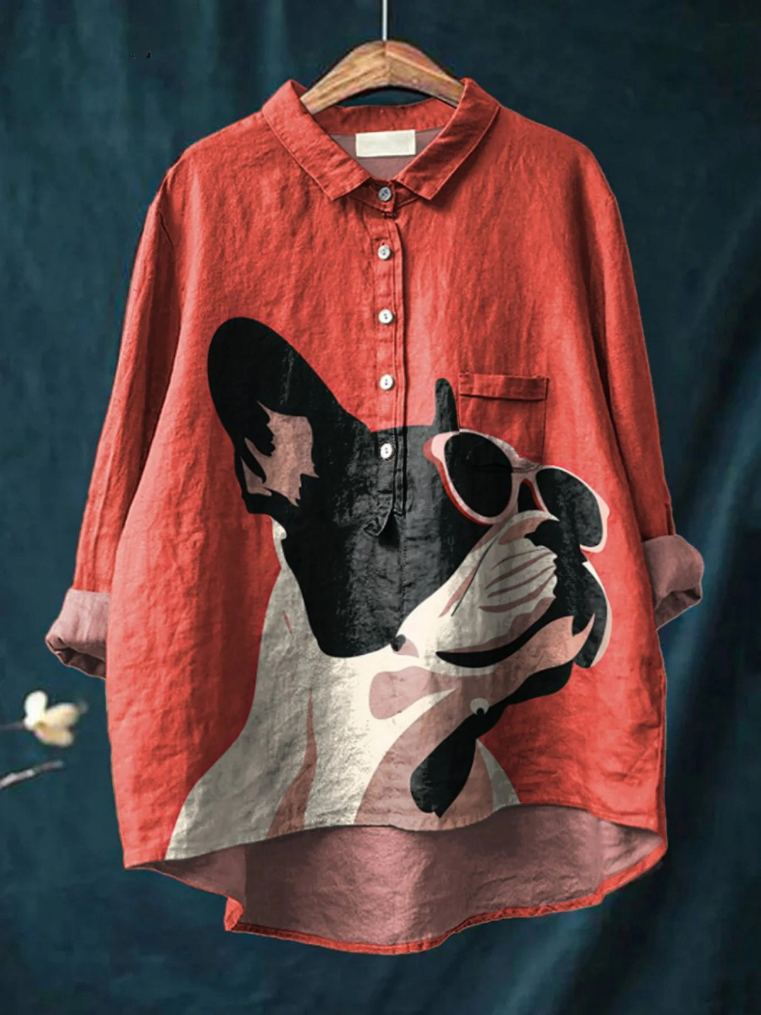 Zoe | Casual T-shirt with a decorative French Bulldog motif