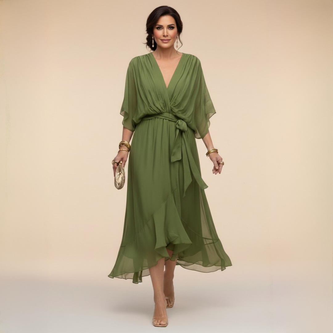 Regina | Chiffon dress with scollo with V