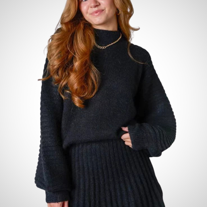 Bianca | Elegant Ribbed Knit Two-Piece Fall Outfit