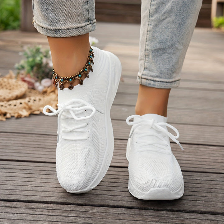 Trude | Comfortable and light shoes