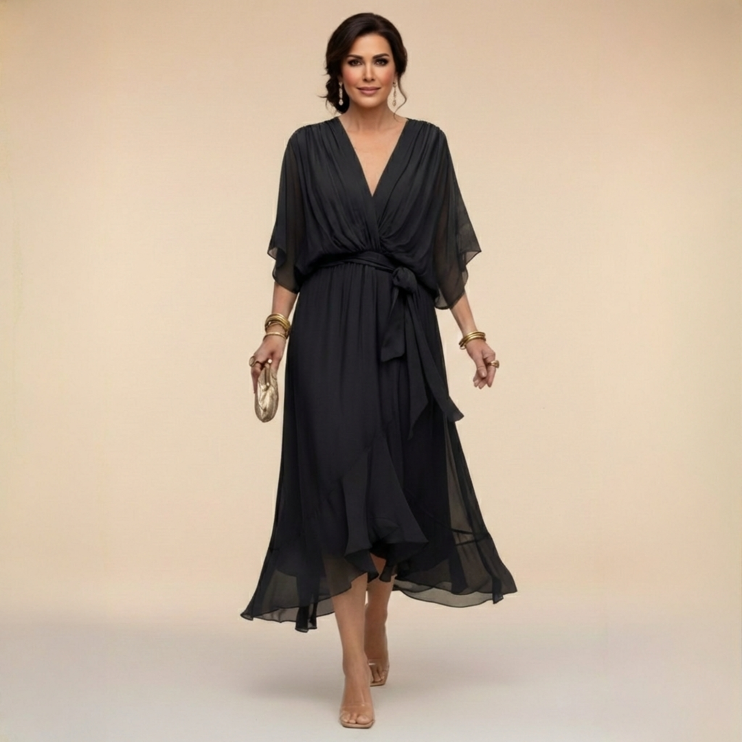 Regina | Chiffon dress with scollo with V