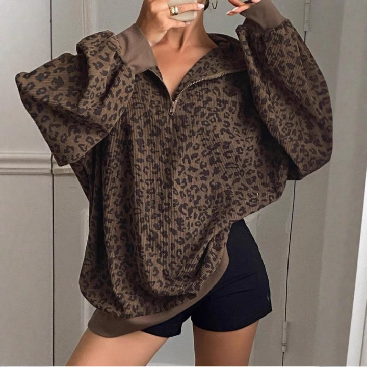 Grace | Cosy Leopard Print Sweatshirt