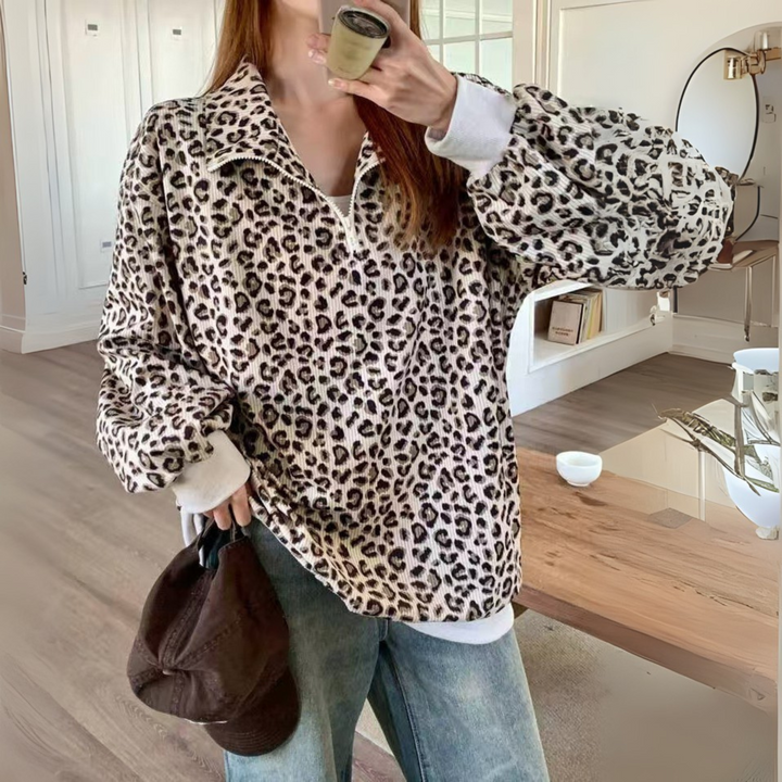 Grace | Cosy Leopard Print Sweatshirt