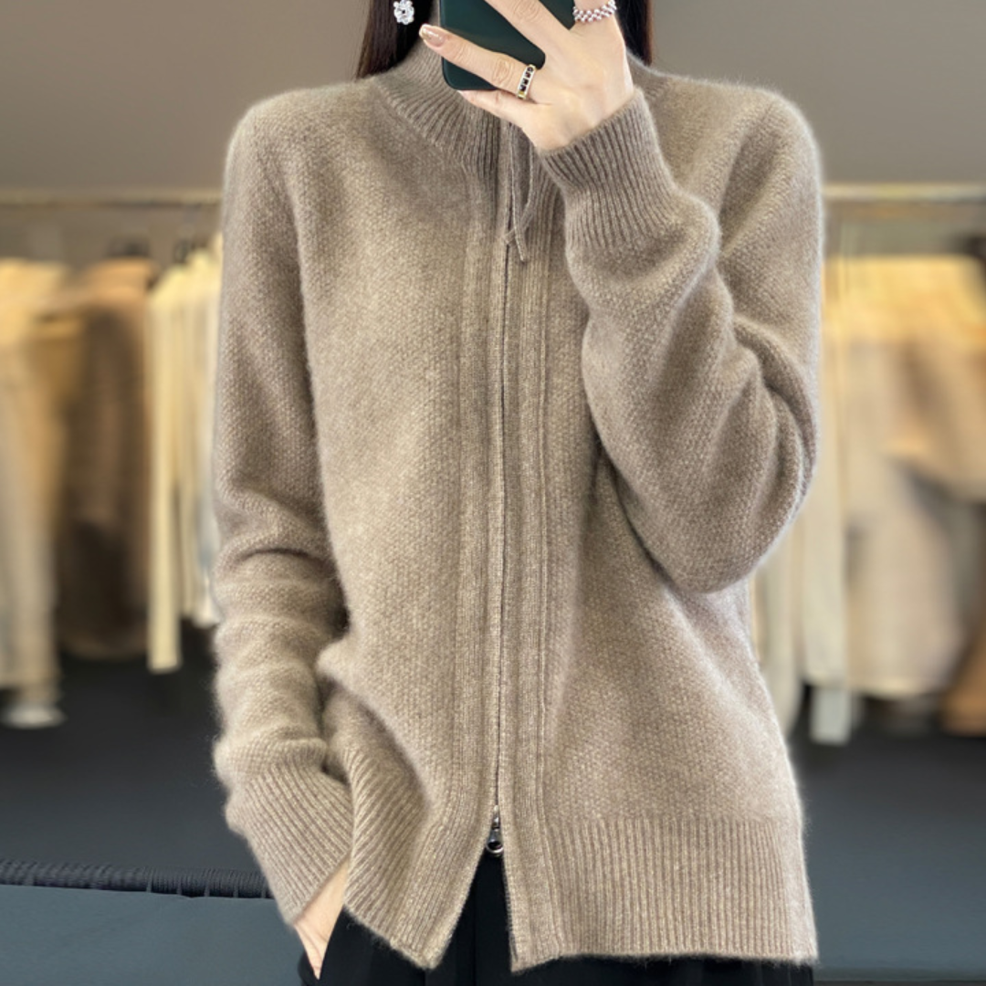 Samantha | Minimalist Zip Sweater
