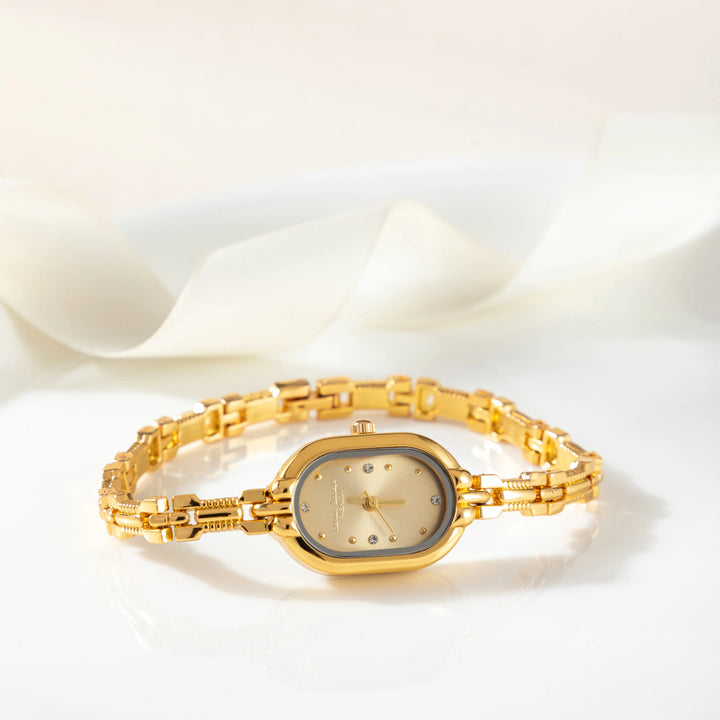 Ava - Minimalist Bracelet Watch