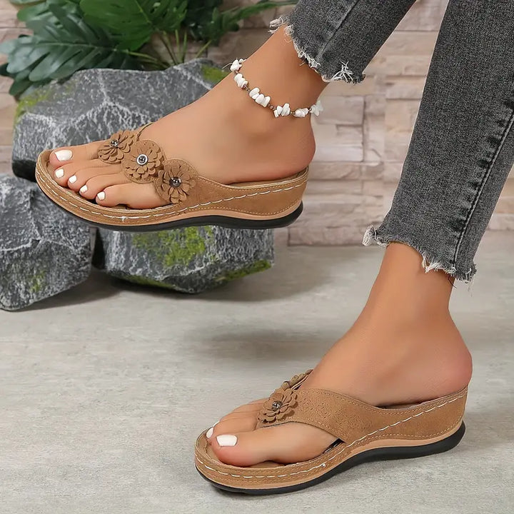 Margaretha | Comfortable orthopedic sandals