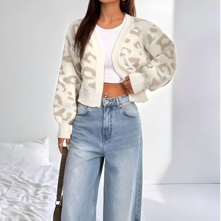 Abigail | Comfy Leopard Print Lantern Sleeve Cardigan