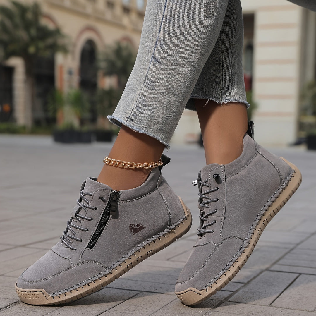 Sally – shoes with therapeutic comfort