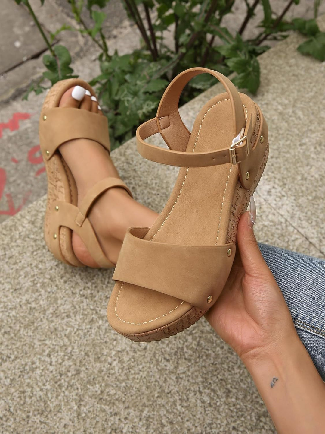 Eva Rieke | Elegant wedge sandals