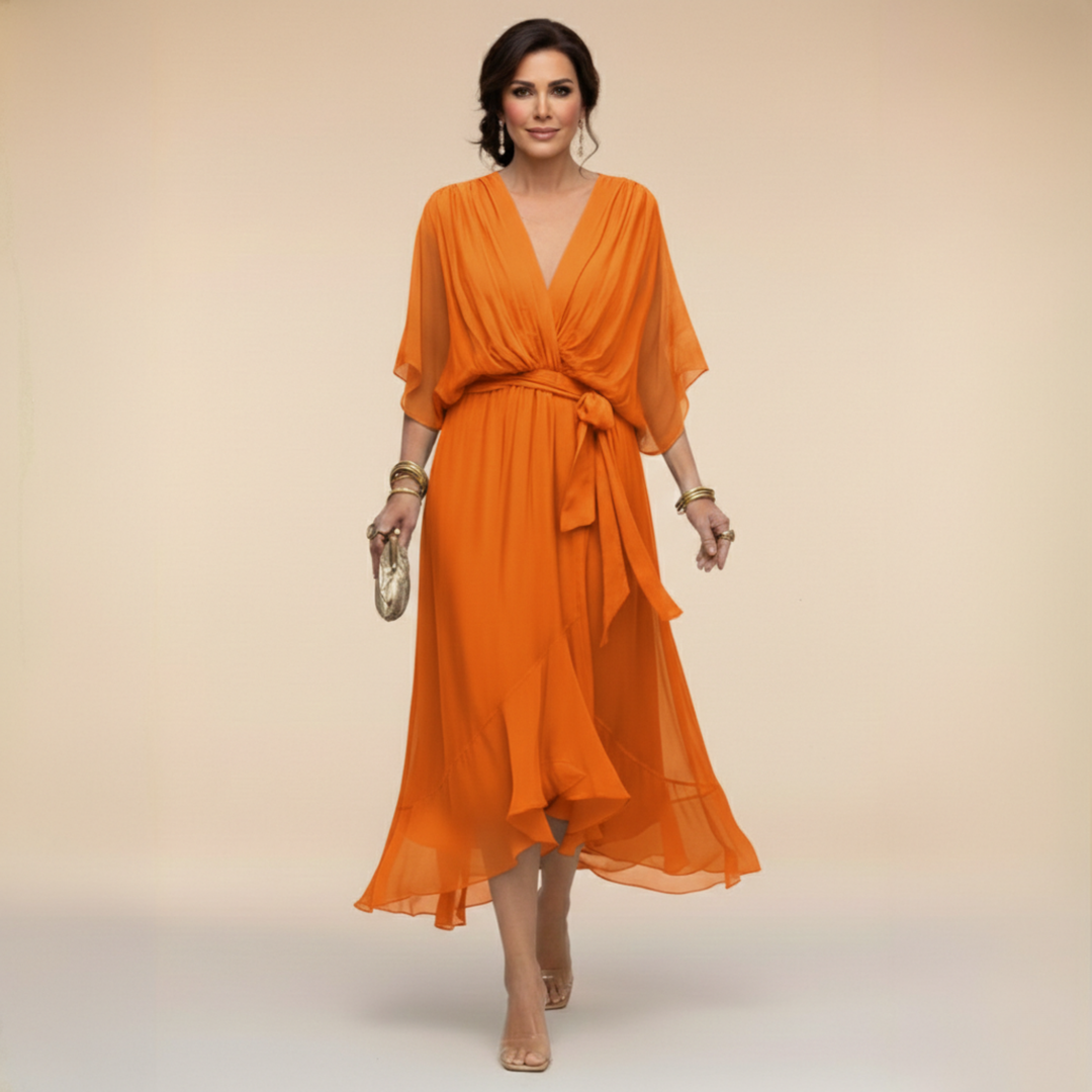 Regina | Chiffon dress with scollo with V