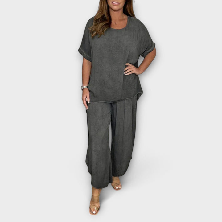 Ava - Relaxed Two-Piece Set