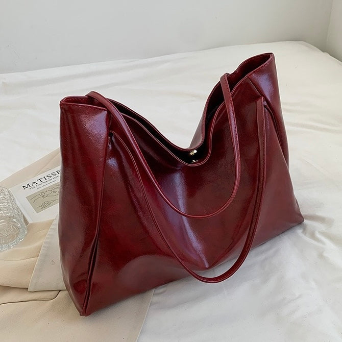 Zoe | Shiny leather bag