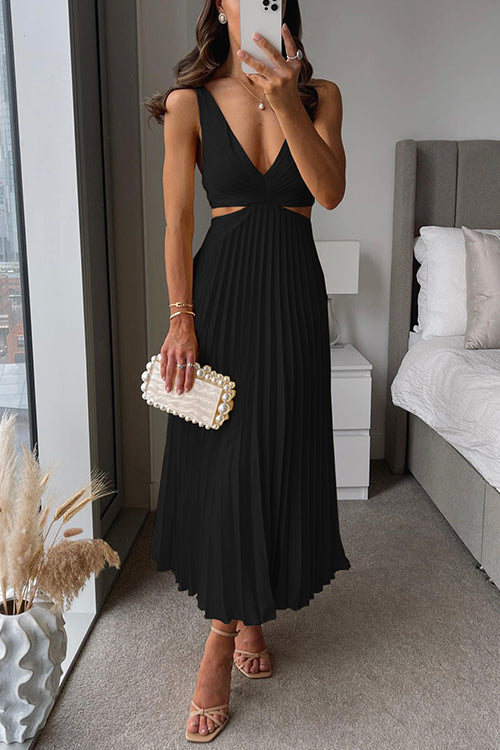 Cornelia | Pleated dress for occasions