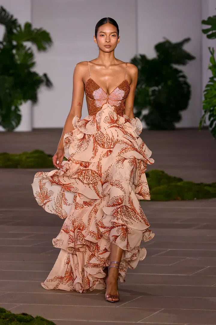 Frauke | Dress with flounce