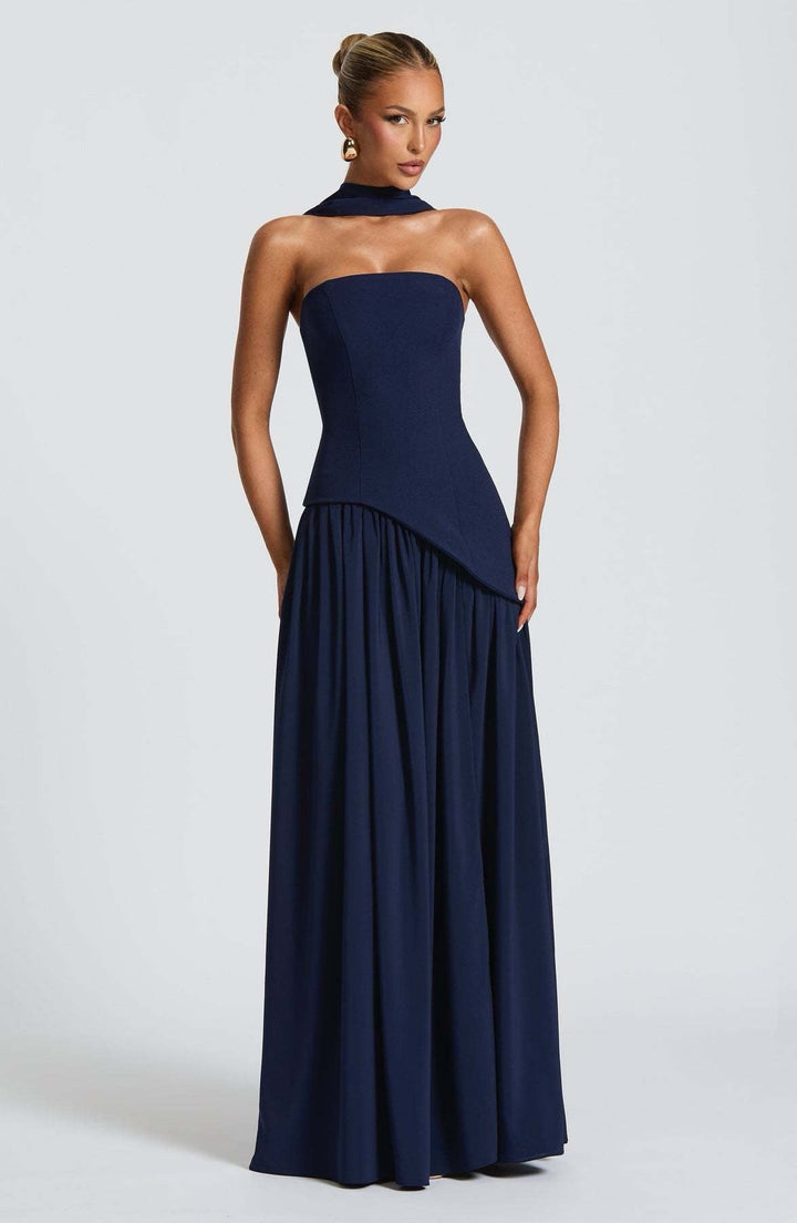 Amelia - Sophisticated Long Dress