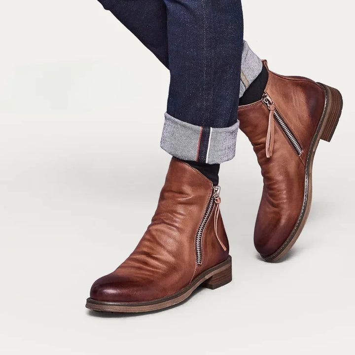 Toby - Leather Chelsea Boots