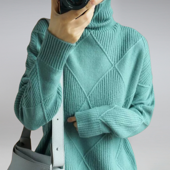 Lara | Luxe Ribbed Turtleneck Pullover