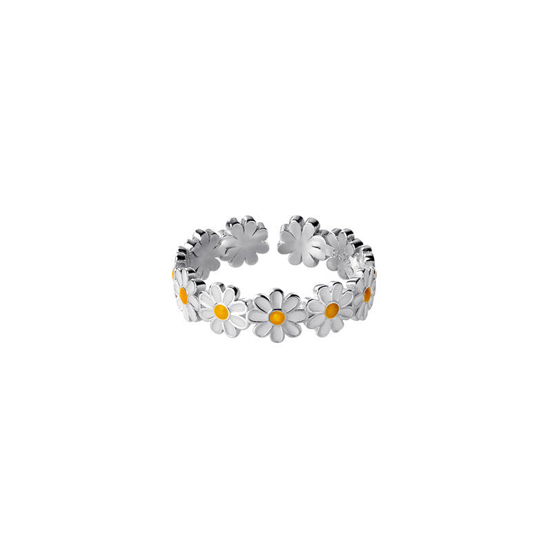 Quinn | Blooming Daisy Ring