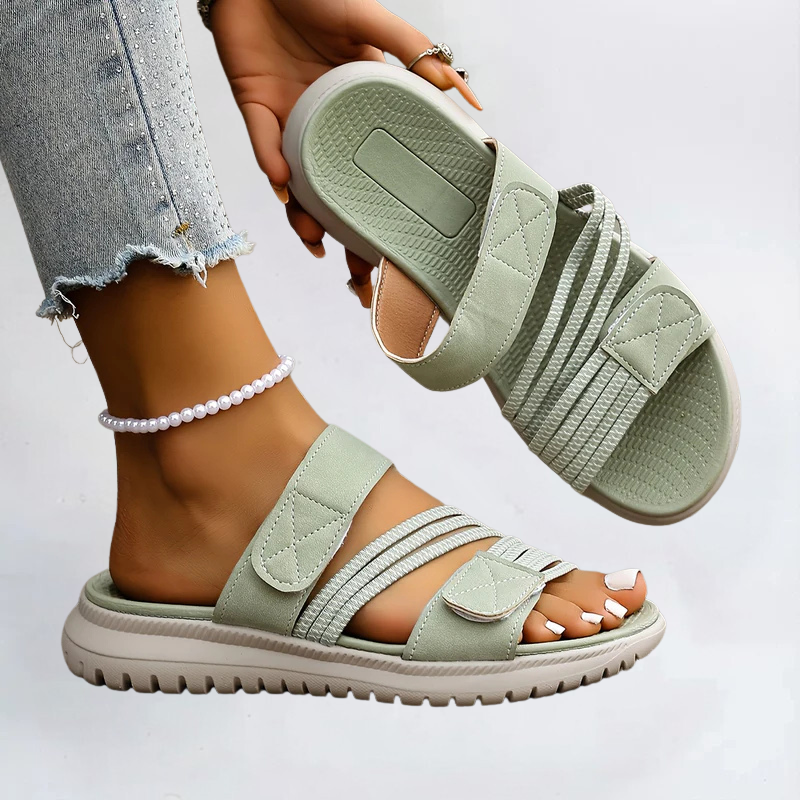 Alice Magdalena | Orthopedic sandals