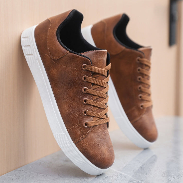 Leo - Timeless Sneakers
