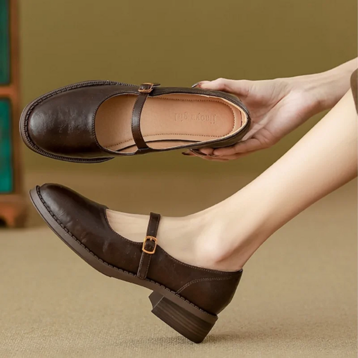 Evie – Classic Mary Jane shoes