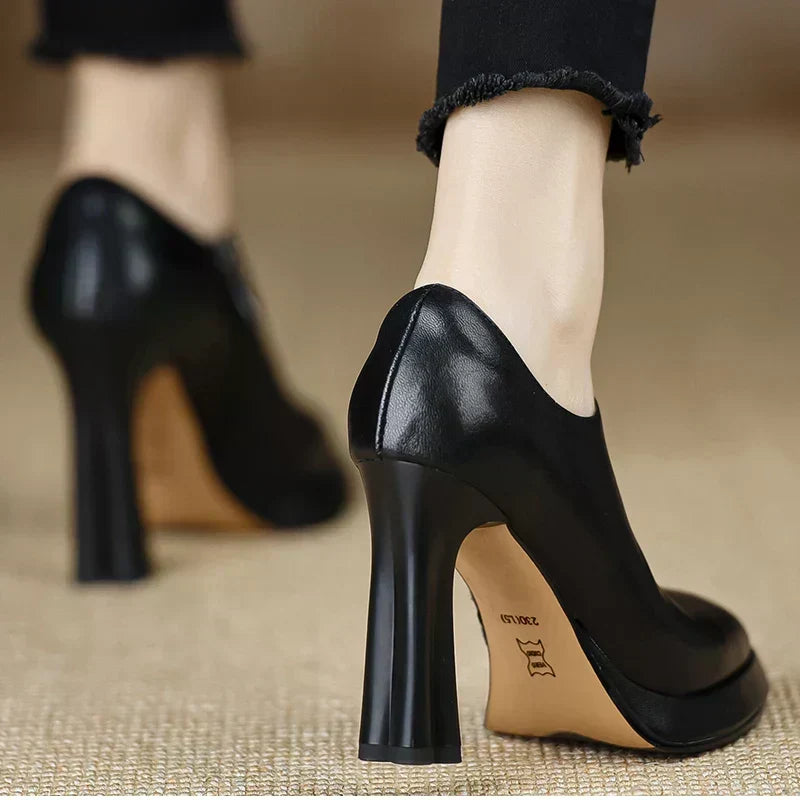 Lily – Stylish high heels