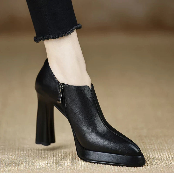 Lily – Stylish high heels