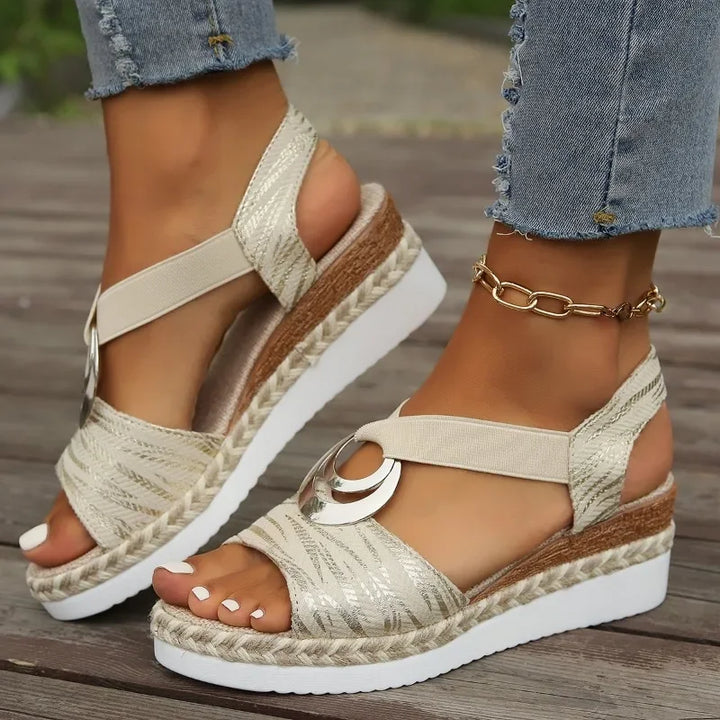 Evie | Elegant orthopedic sandals