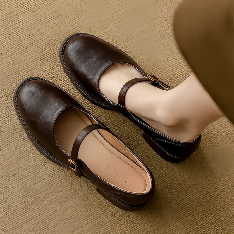 Evie – Classic Mary Jane shoes