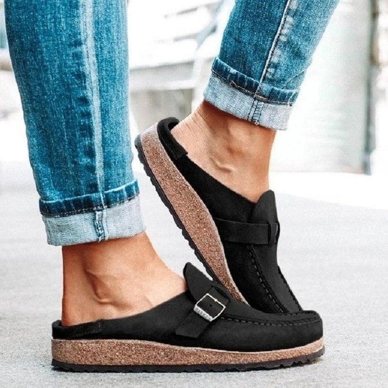 Alice Victoria | Refined orthopedic slippers