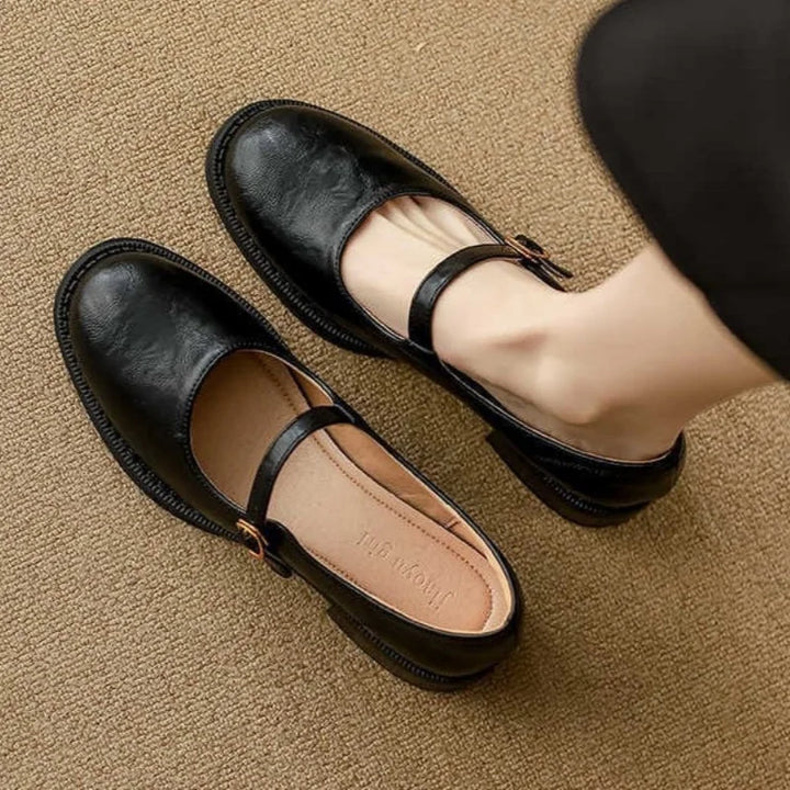 Evie – Classic Mary Jane shoes