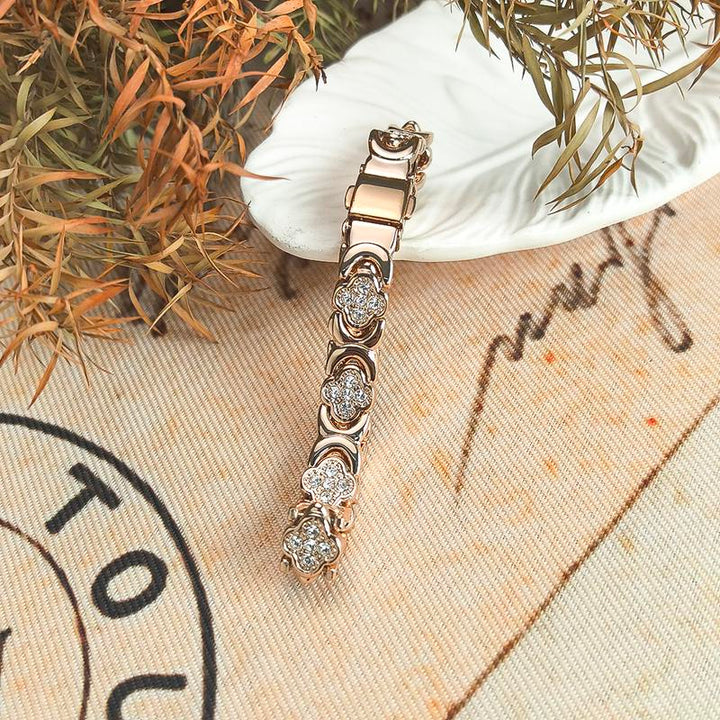 Yvette | Elegant Magnetic Copper Bangle