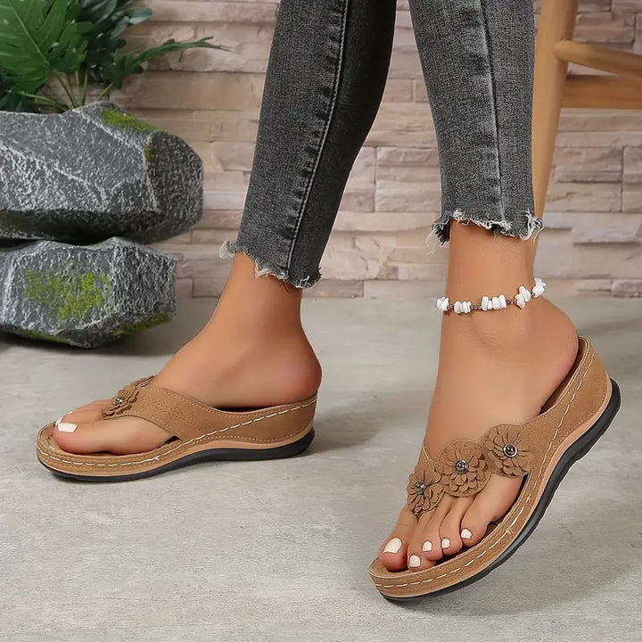 Margaretha | Comfortable orthopedic sandals