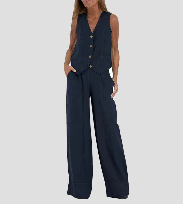 Rose | Set consisting of a buttoned vest and wide trousers