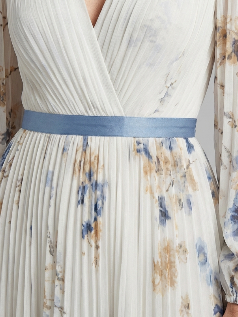 Petronella Ivory Floral Maxi Dress