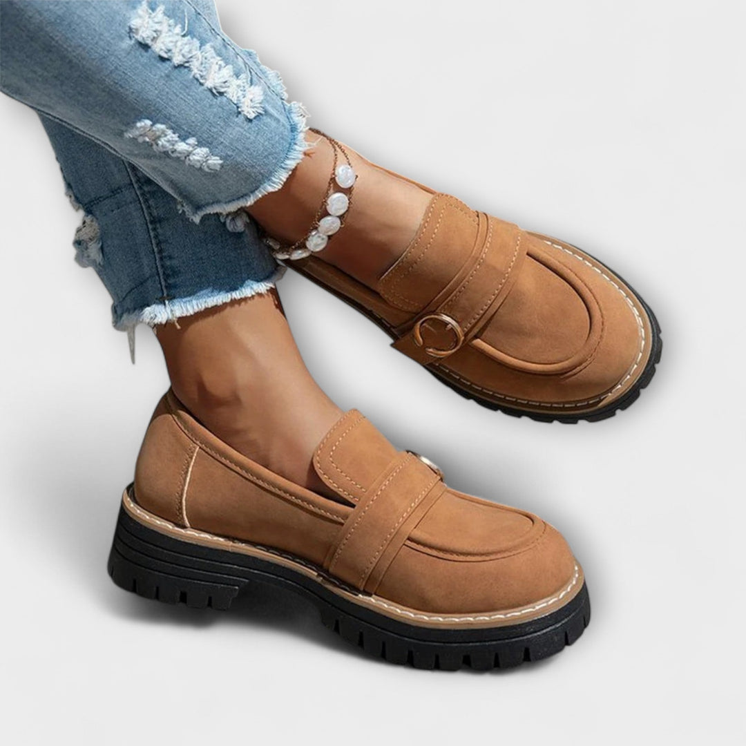 Nicole | Casual loafers with a round toe
