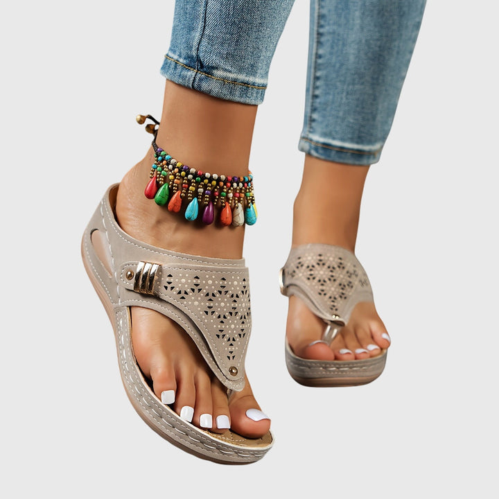 Rose | Flip flop sandals