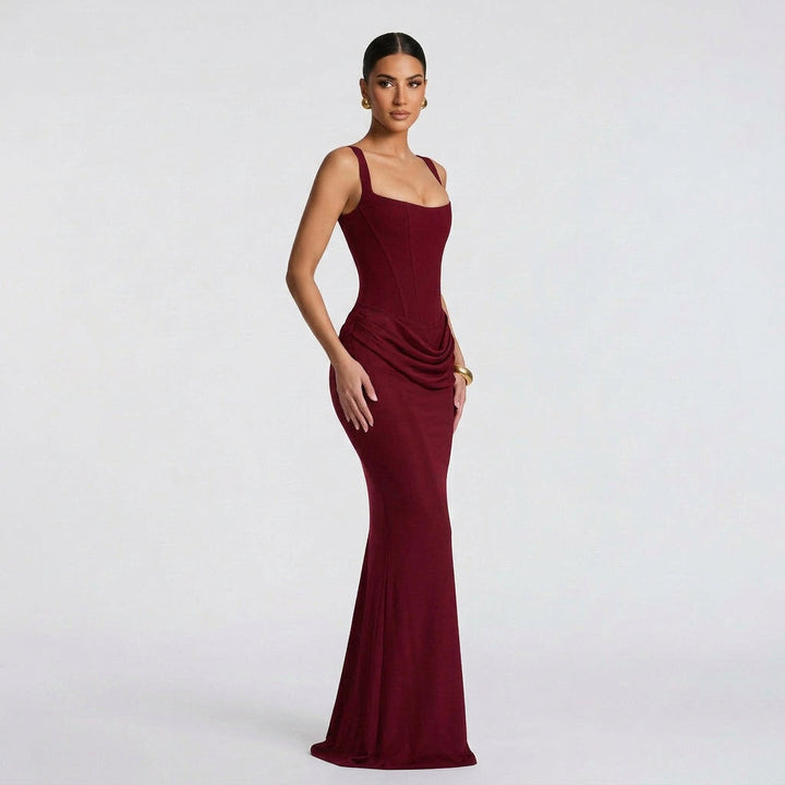 Poppy - Elegant Maxi Dress