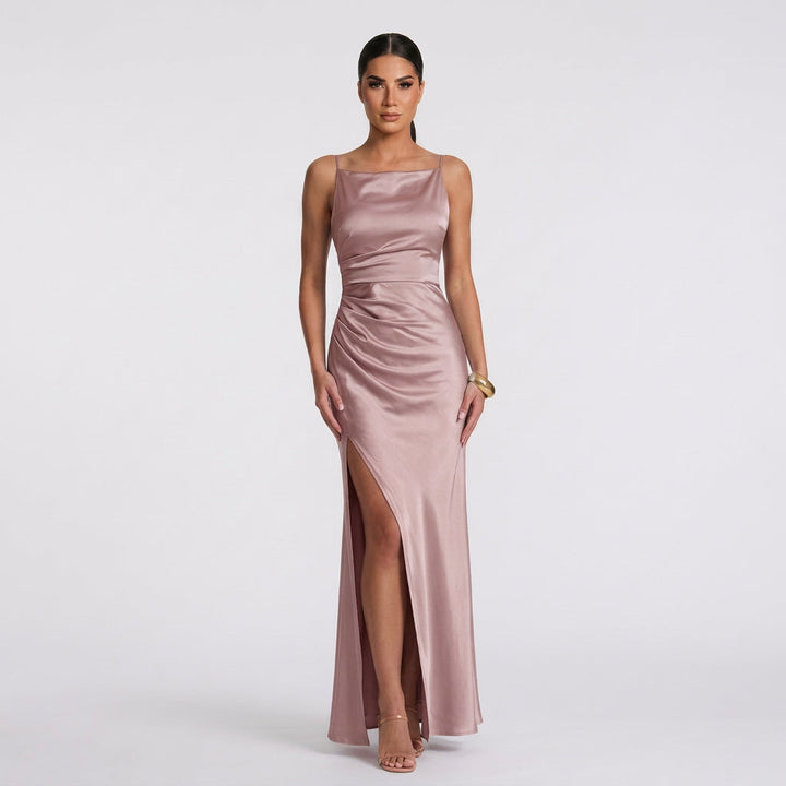 Monique - Elegant Maxi Dress