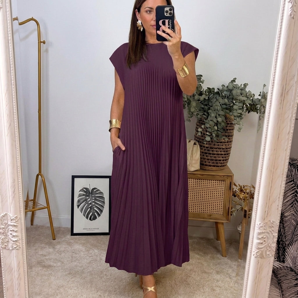 Ainsley - Timeless Comfort Dress