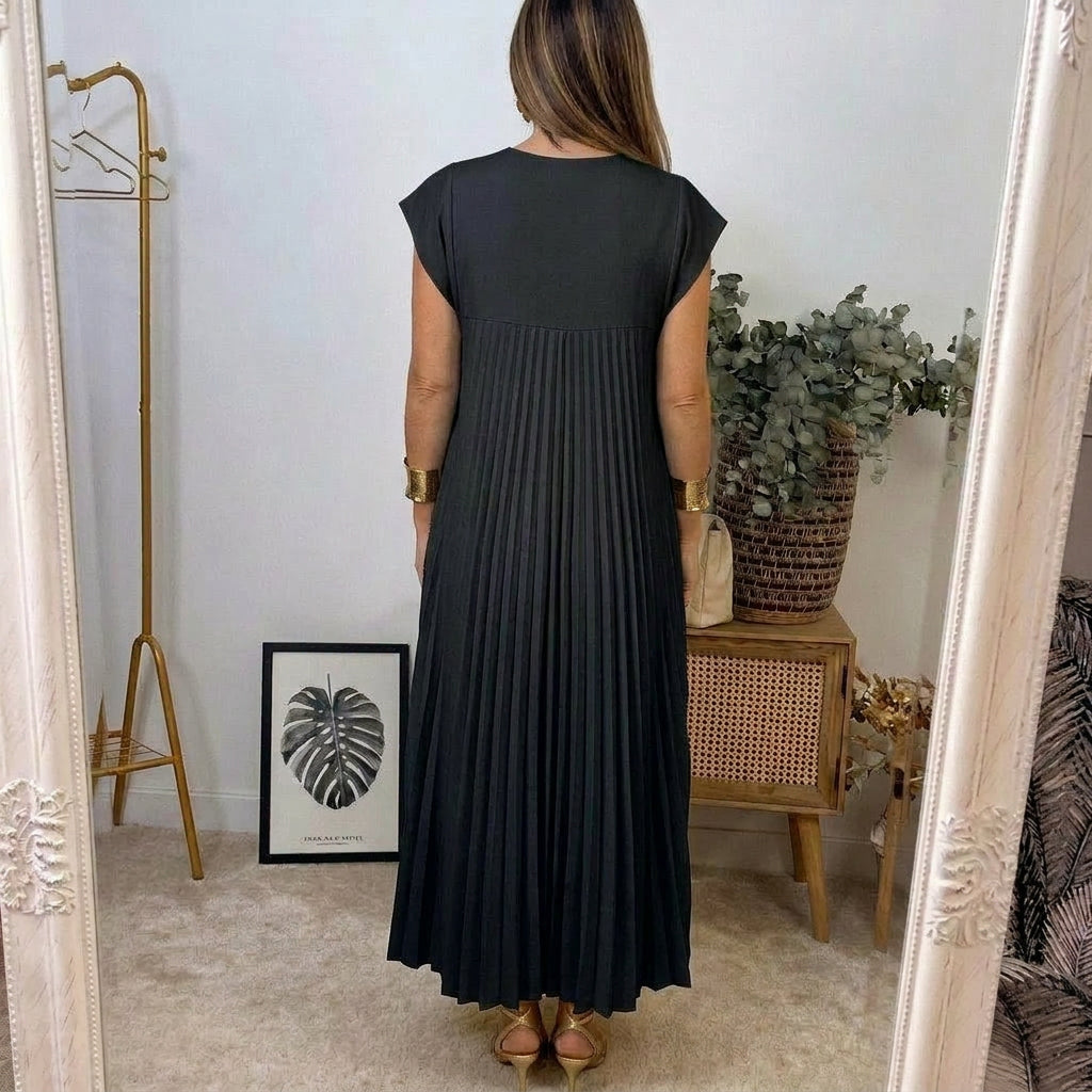 Ainsley - Timeless Comfort Dress