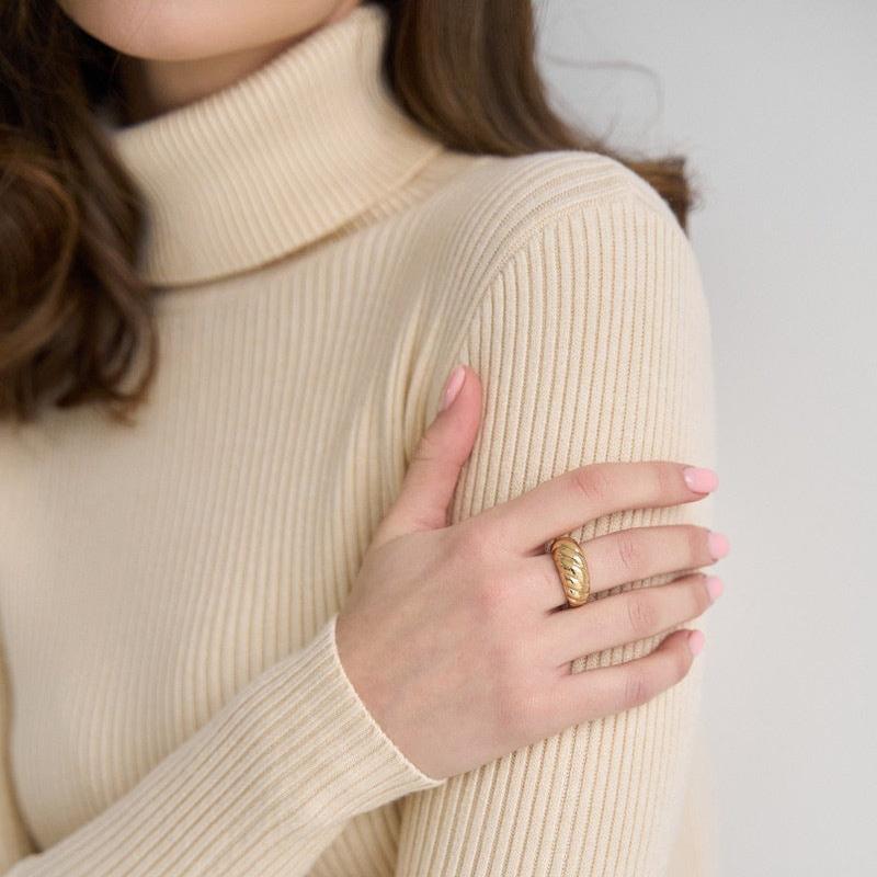 Kylie | Ribbed Turtleneck Sweater