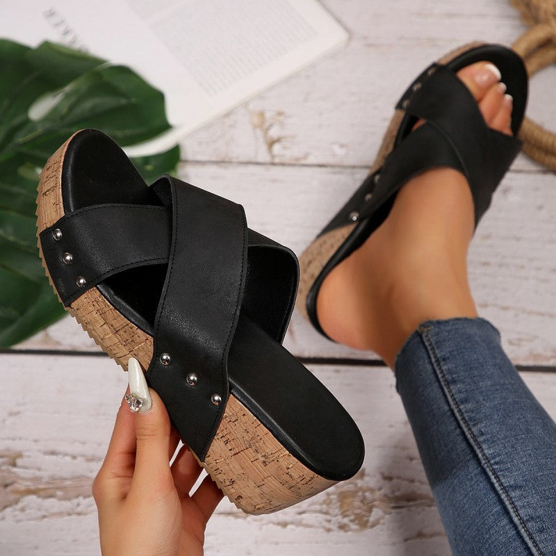 Eva Marlene | Boho wedge sandals