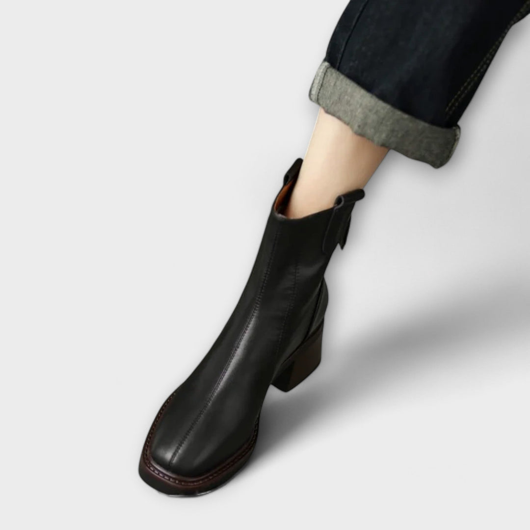 Lara - Women's Rubber and Leather Boots